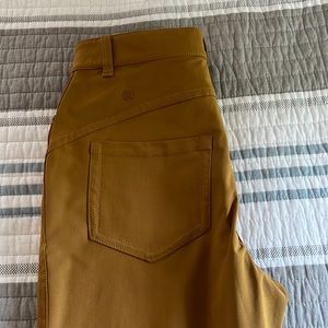 Like new worn once - rust color lulu lemon abc womens pants ankle length